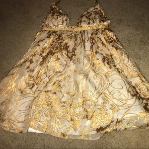 Wedding dress guest Beautiful gold dress
